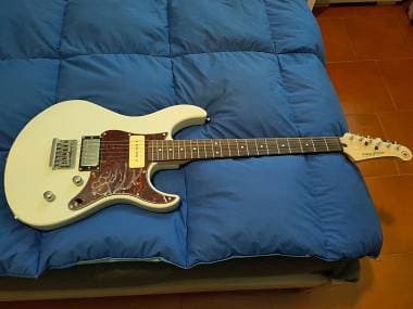 Yamaha Pacifica 311H VW
