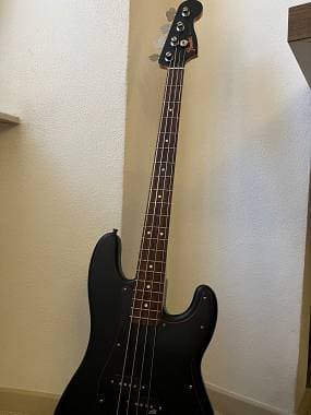 Fender Precision FSR Satin Black