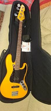 Markbass yellow jb jazz bass