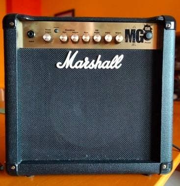 Marshall MG 15 R ampli per chitarra