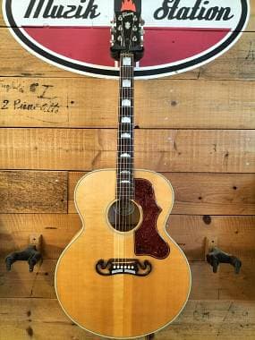 Gibson SJ150 Super Jumbo
