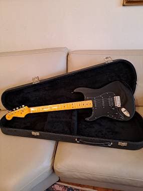 Squier by Fender Stratocaster classic vibe 70 mancina / left handed / lefty