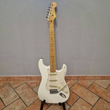 Squier by Fender CV Classic Vibe Stratocaster 50s Olympic White