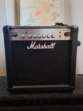 Marshall Mg15CFR