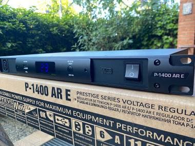 FURMAN P-1400 AR E // excellent condition in original packaging