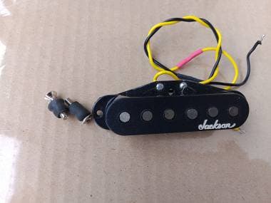Pickup Jackson J-100