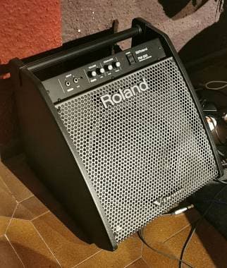 Amplificatore Roland pm 200