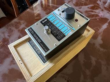 Electro Harmonix Holy Grail Reverb Big Box USA Wooden Box