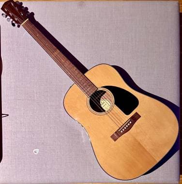 Fender CD-60 mai usata