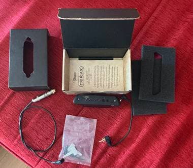 Takamine Tri-Ax pickup magnetico