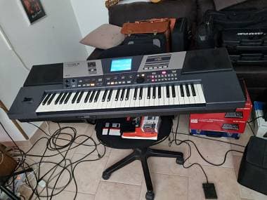Roland Va5