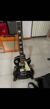 Epiphone by Gibson Les Paul Standard