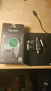XVive U4 wireless monitor in ear