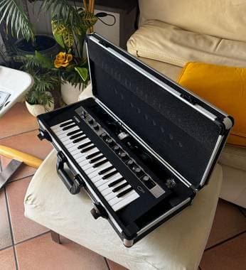 Yamaha Reface CP - synth 37 tastiera pianola a pile