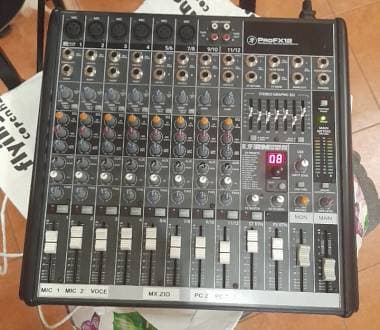Mackie PROFX12 mixer con effetti e usb