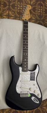Vendo Fender Player II Modified Stratocaster Rw Dusk pari al nuovo!