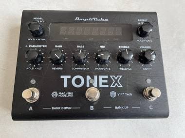 IK Multimedia ToneX Pedal con scatola originale