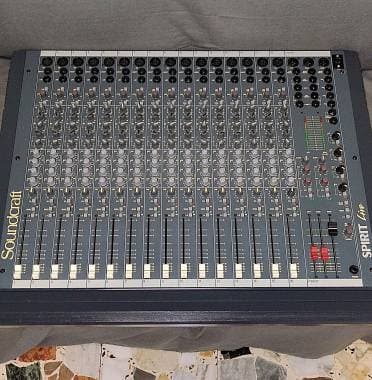 Soundcraft Spirit Live