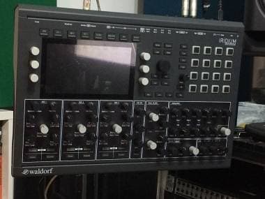 Waldorf Iridium Desktop
