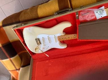 Fender Mary Kay