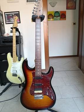 Schecter R66 elite vintage