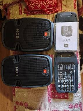 JBL EON 210P PORTABLE PA