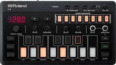 Roland j-6 Chord Synth : Vendo causa passaggio ad altri sistemi