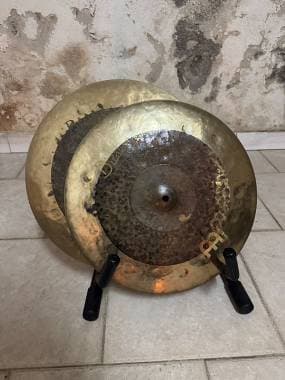 Meinl Byzance Dual Hi-Hat 15 Uno su Cento