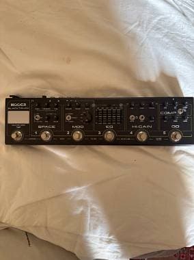 Mooer Black Truck - Multieffetto / Pedaliera Analogica + Custodia (Perfetta)