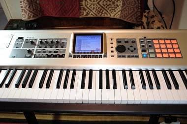 ROLAND Fantom X8 Workstation Audio/Midi 88 tasti pesati