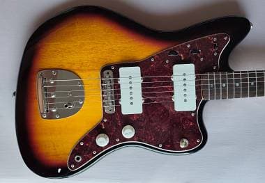 Squier by Fender Classic Vibe 60s Jazzmaster Sunburst + Gig-bag