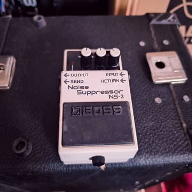 Boss NS2