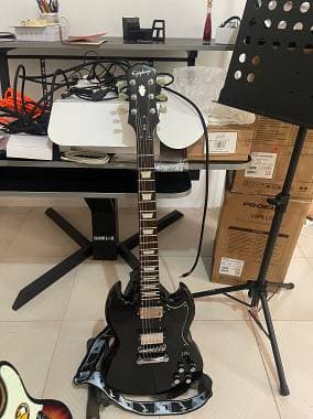Epiphone SG G-400
