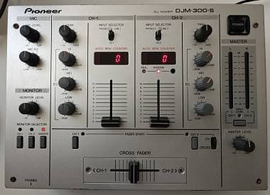 Pioneer DJM 300 S mixer per DJ 2 canali