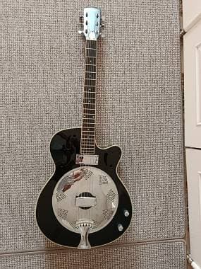Johnson Dobro vendo permuto