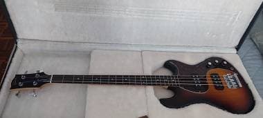 Gibson EB 2013