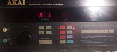Akai AX80 vintage analogico con aggiunta di alcuni ricambi