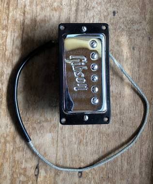 Gibson PICKUPS Gibson logo 72
