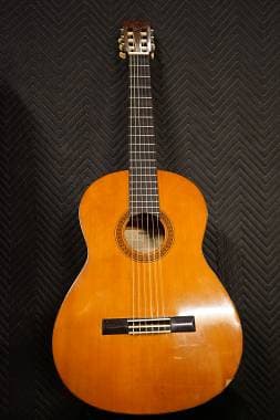 Chitarra classica YAMAHA CG 100 amplificata pickup a contatto