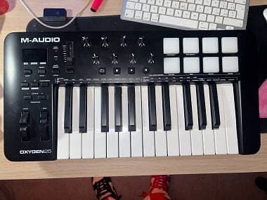 M Audio Oxygen 25 - Tastiera Midi