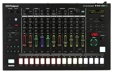 Roland Tr8s