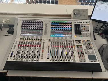 VISTA 1 Digital Console