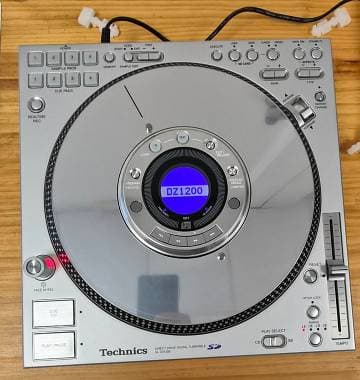 Technics SL-DZ 1200