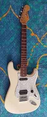 Strato soundsation hs