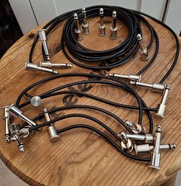 George L's - cavi per pedalboard (22 connettori angolari + 5,7m di cavo)