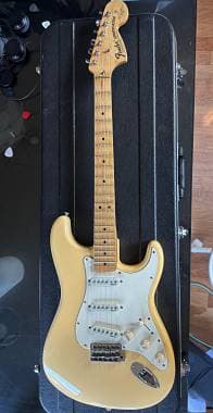 Fender Stratocaster Yngwie Malmsteen signature con manico da sostituire