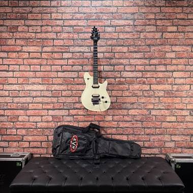 EVH Wolfgang Special Baked Maple EB Ivory