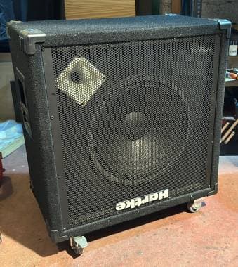 Hartke VX115 - 8ohm - 300W - Cono 15 CIARE FXH15.64W