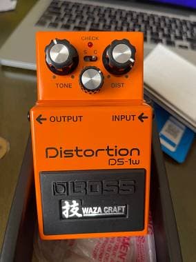 Boss DS-1w Distortion Waza Craft