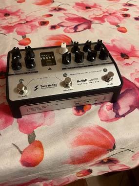 Two Notes Revolt